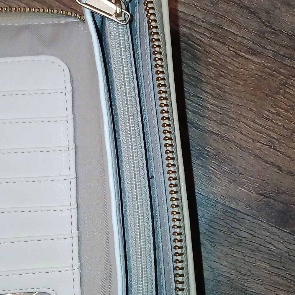 Thirty-One Wallet